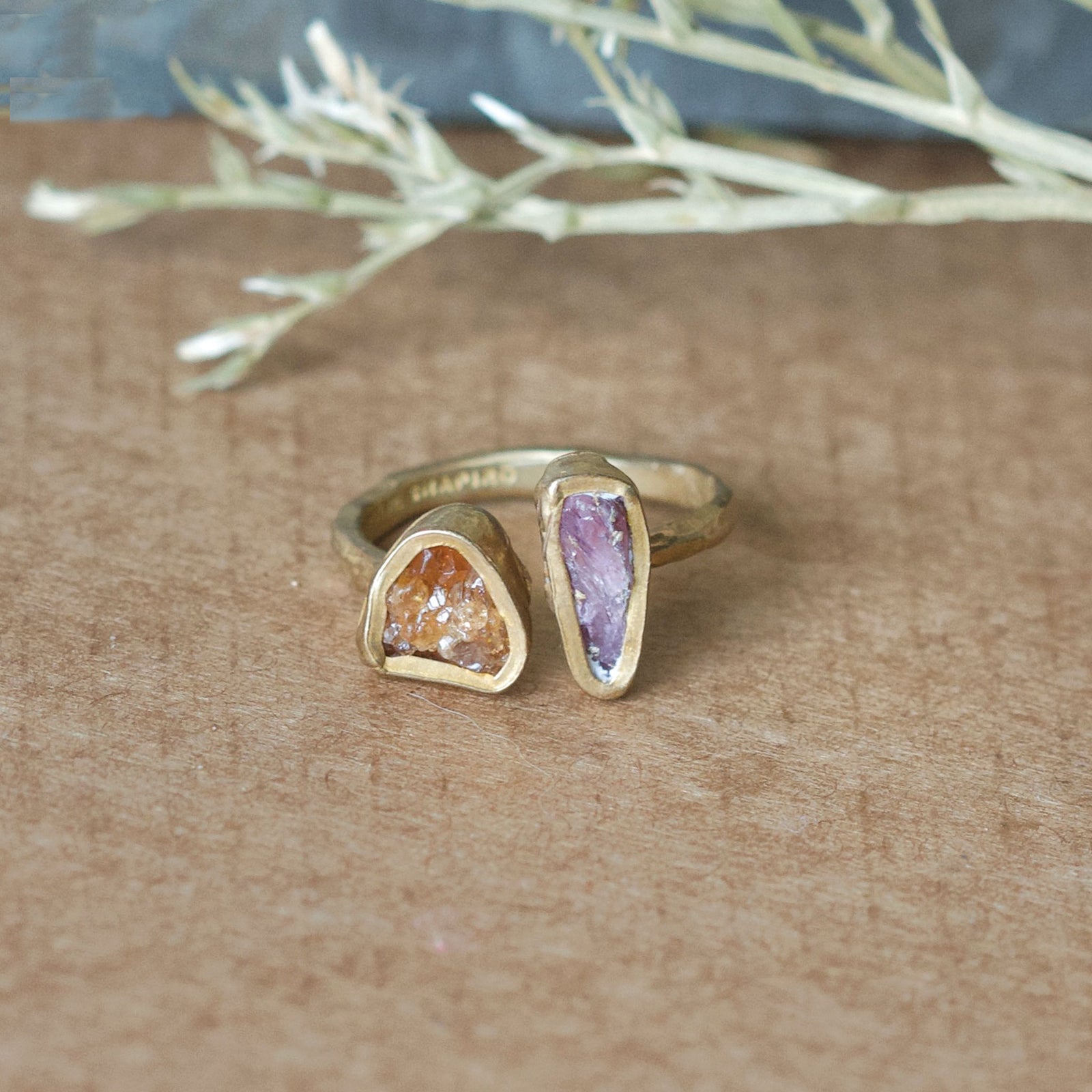Ledge Ring