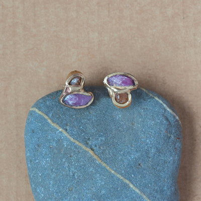 Ledge Studs