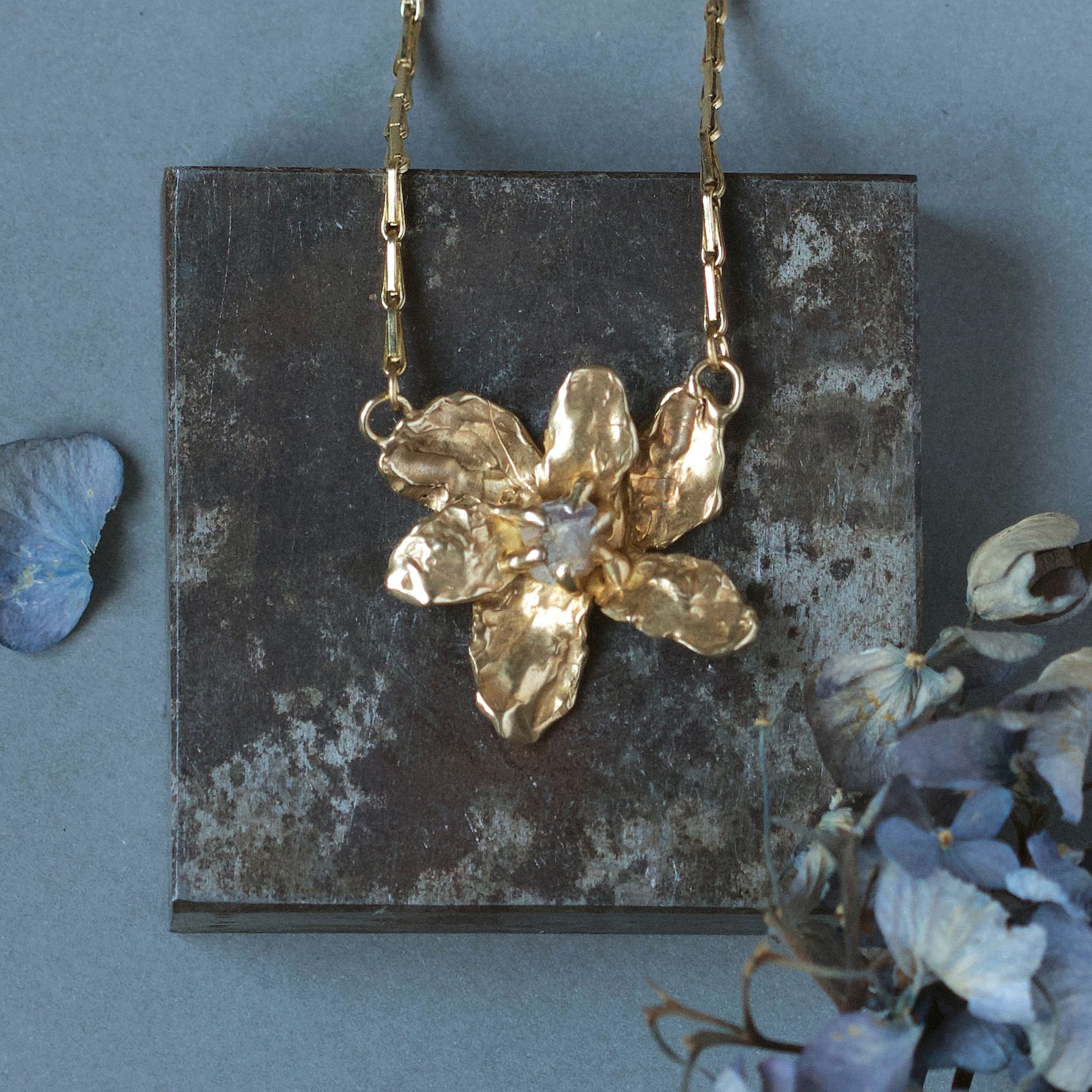 Starflower Solo Pendant