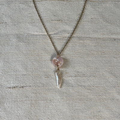 Pink chalcedony and pearl pendant