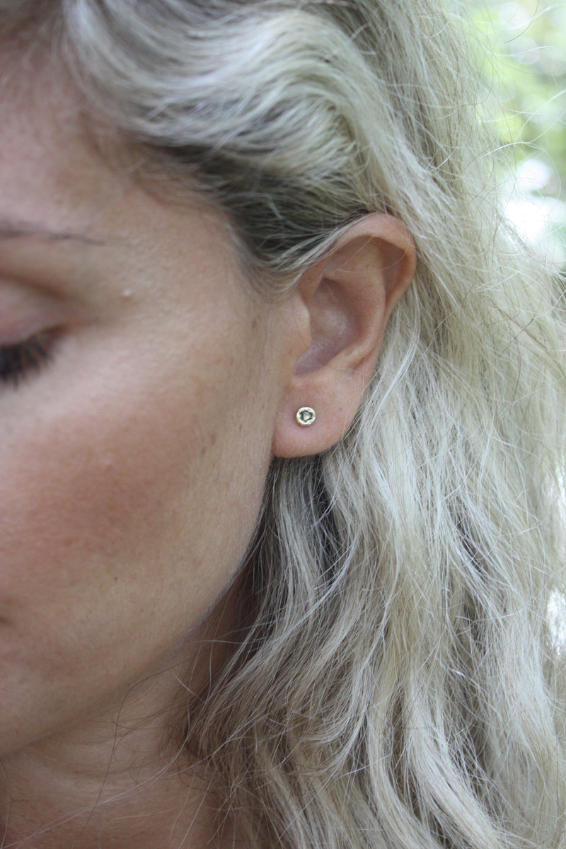 Mirage Studs