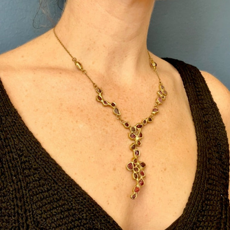 Scattered Kelp Necklace