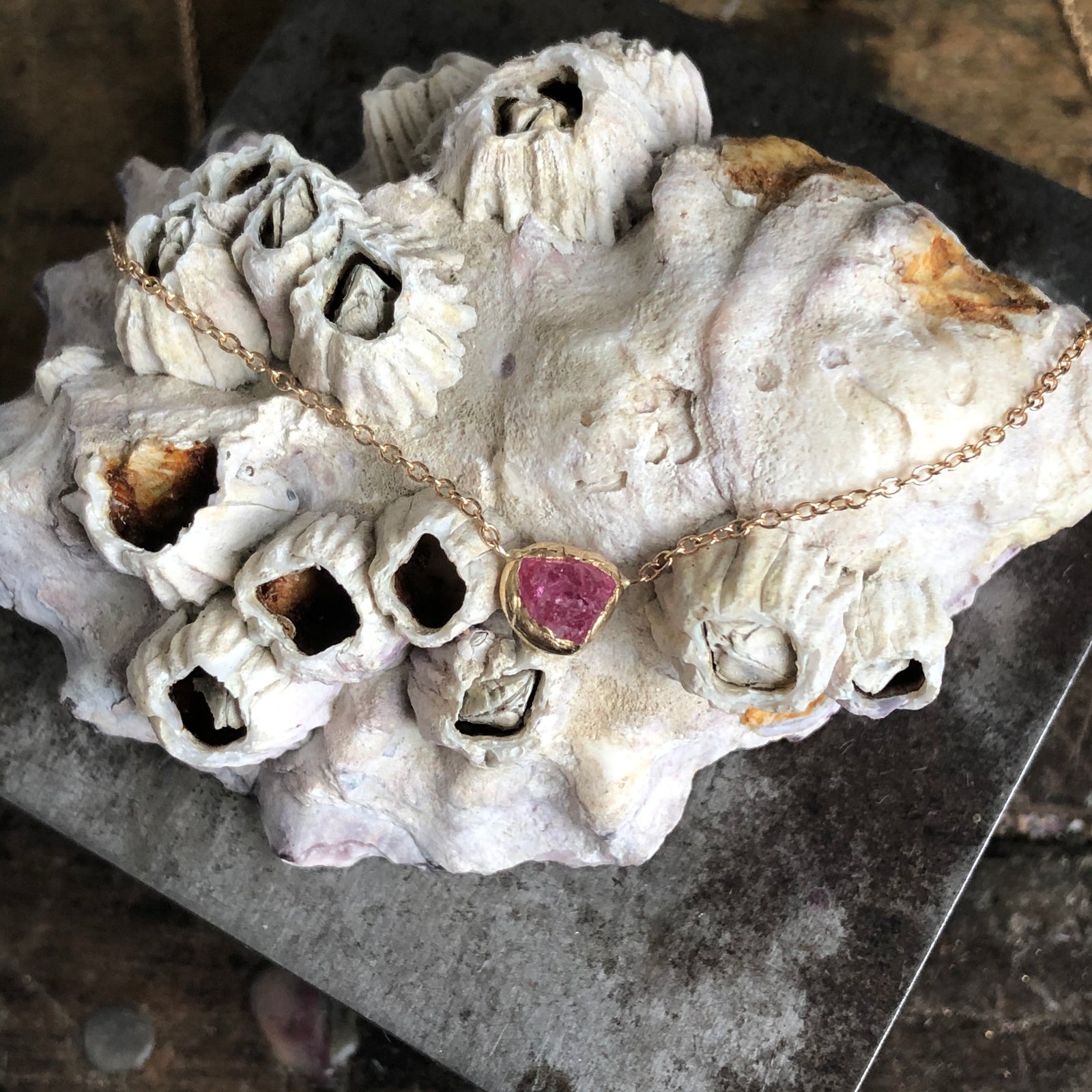 Bud Pendant - Pink Spinel