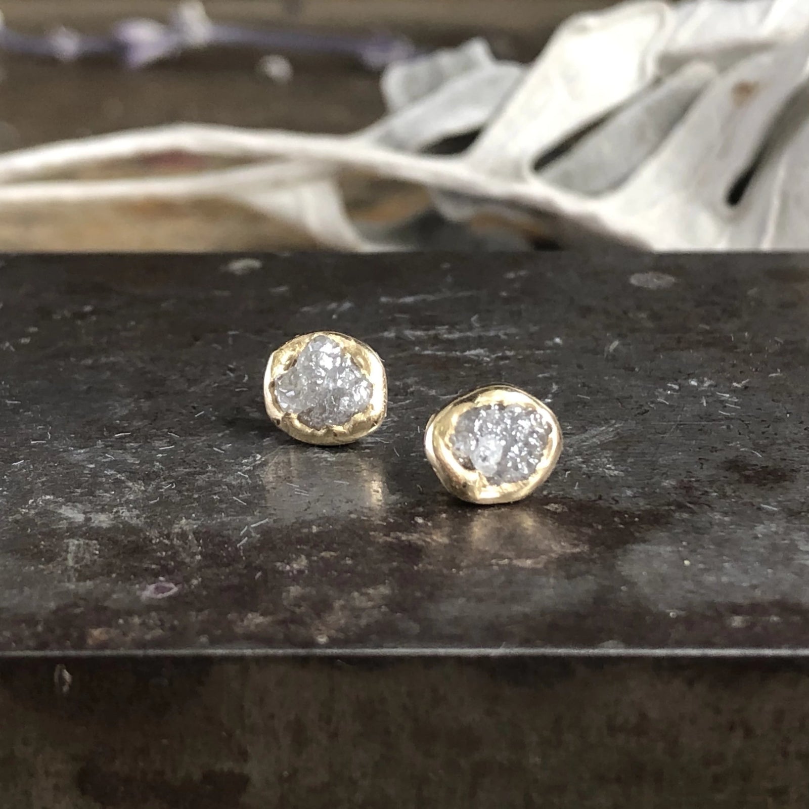 Bud Studs - Rough Diamond
