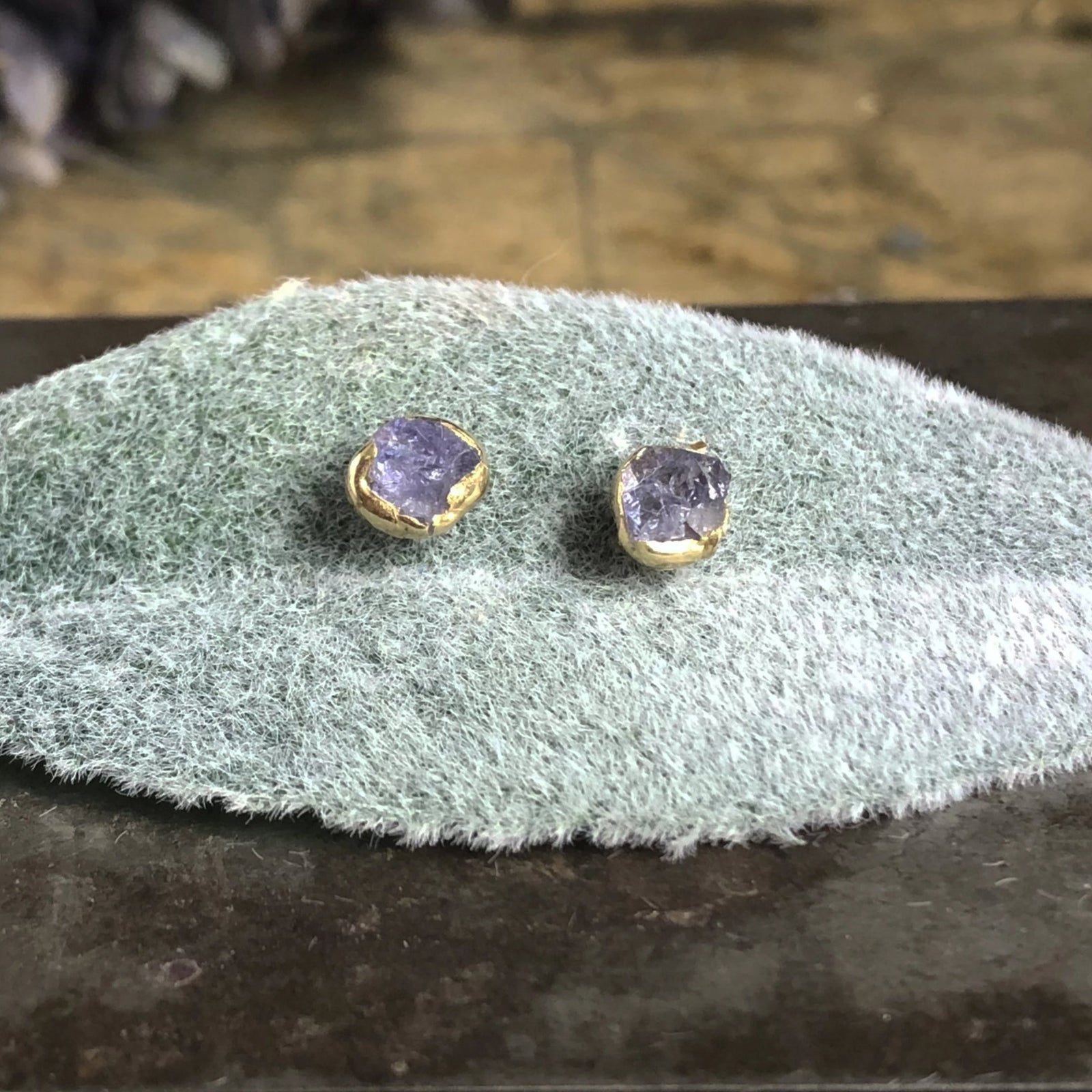 Bud Studs - Tanzanite