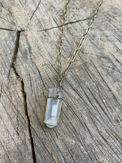 Quartz Pendant - n525