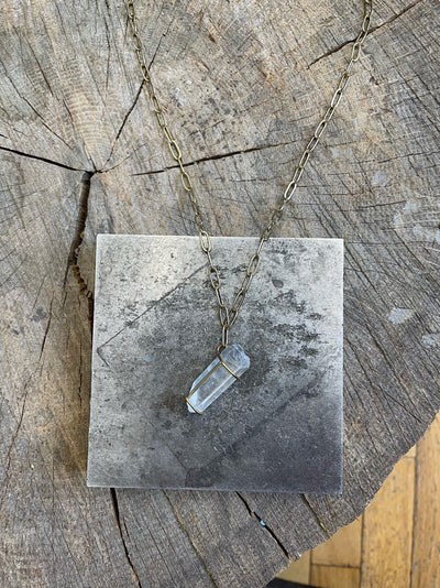 Quartz Pendant - n525