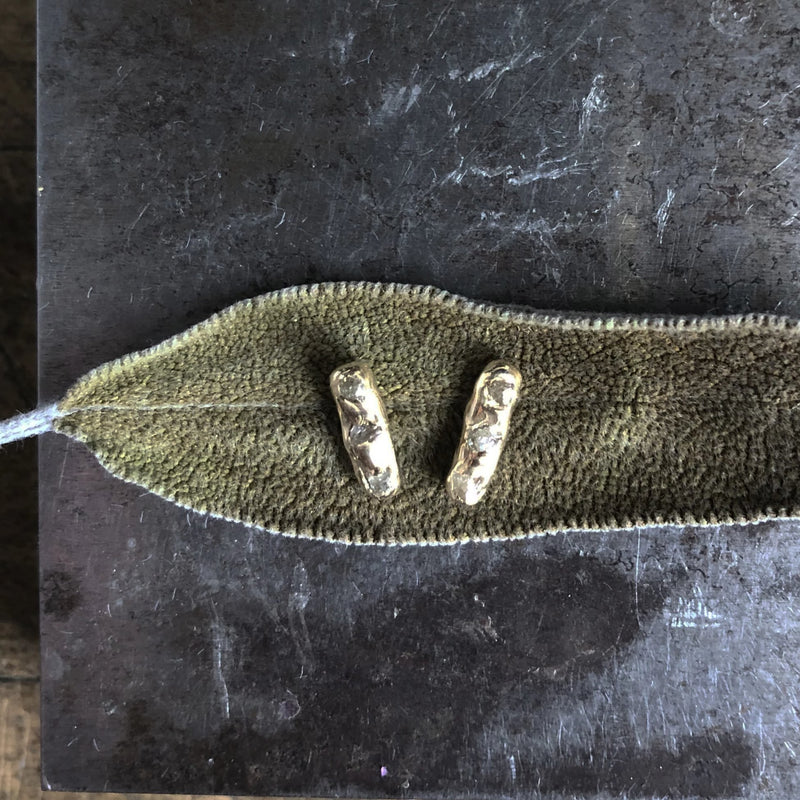 Mini Cobblestone Studs - Diamond